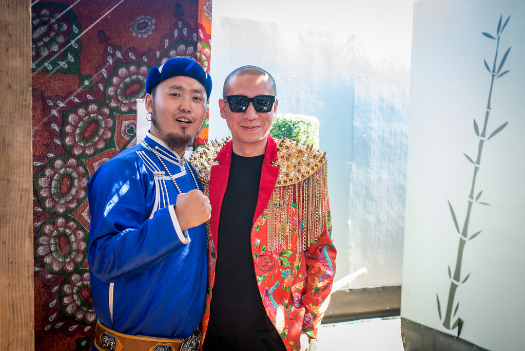 Day 2:  Backstage Gangzi (Tulegur) and  Liang Long (2nd Hand Rose)